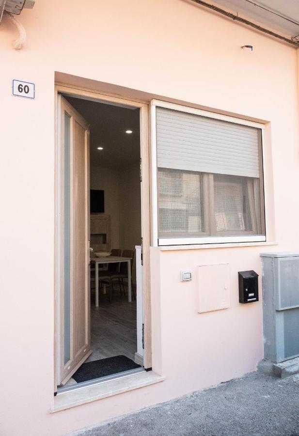 Caus Relax Oristano Exterior foto